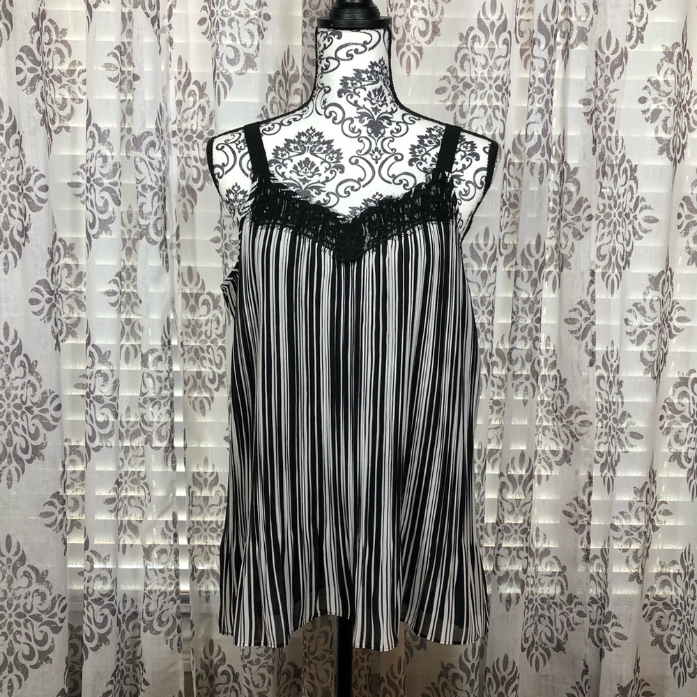 New Dress Barn Size Large Tank / Camisole!